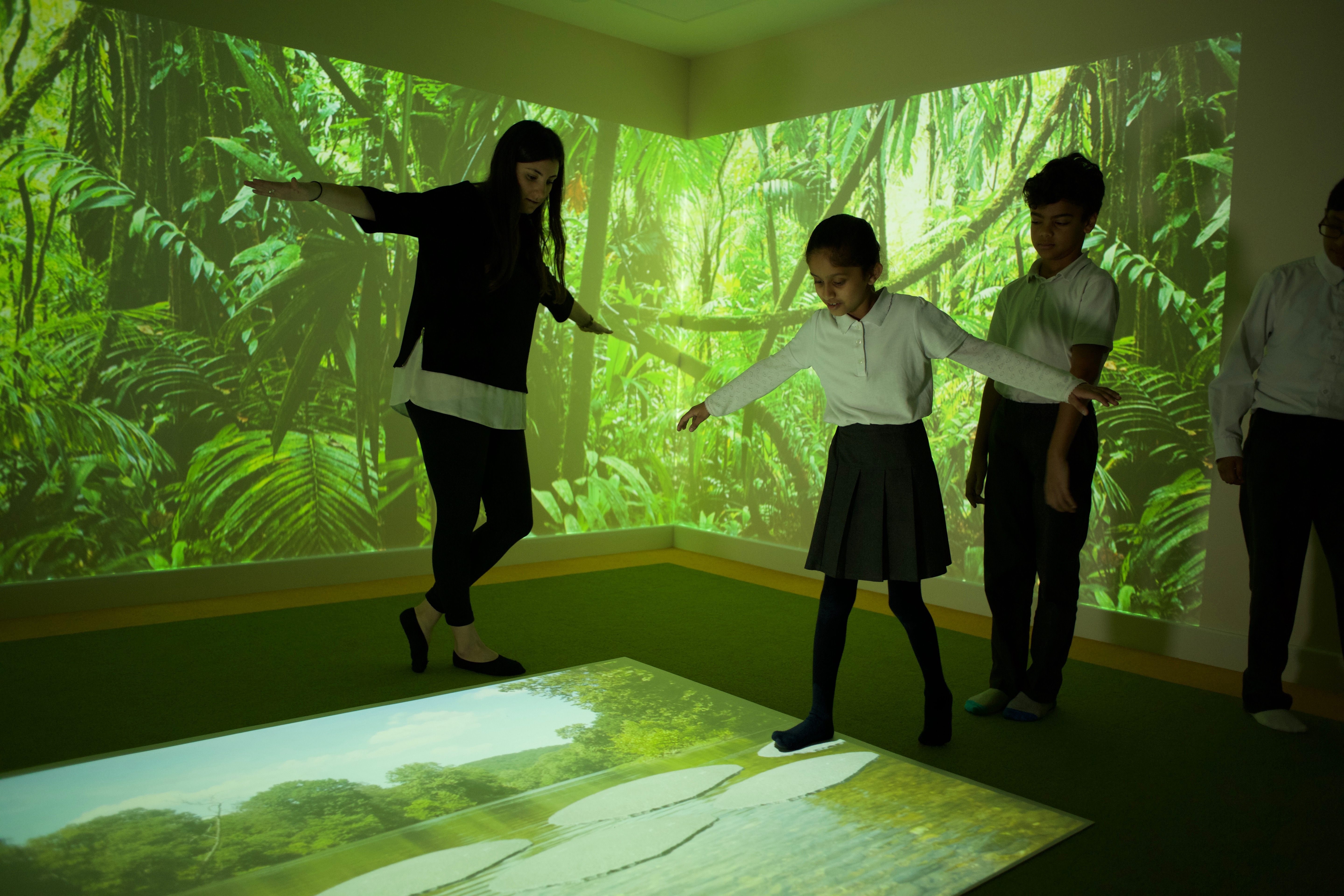 omiRoom adult group sensory session